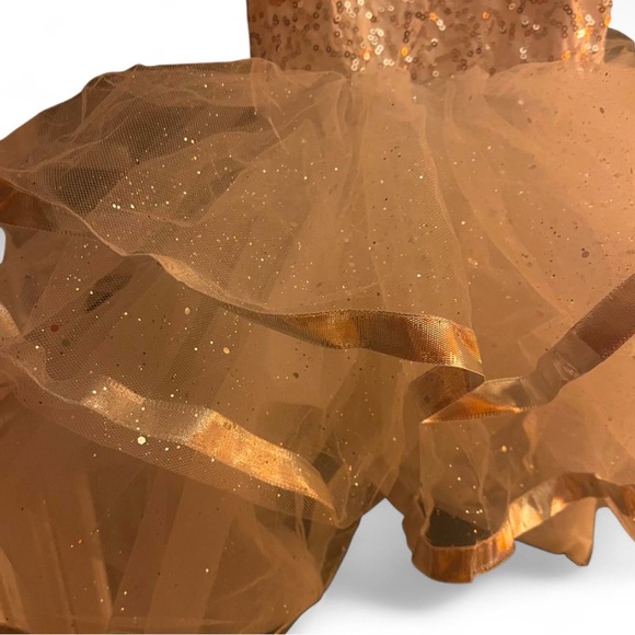 Source Unknown Silver and white Formal Dress - Picture 3 of 3